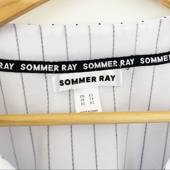 Sommer Ray Cropped baseball jersey 96 worn on TV - Picture 5 of 6